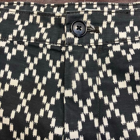 Gap Womens 10R Mid-Rise Black Geometric Print Shorts Cotton Preppy Summer‎ - Picture 6 of 13